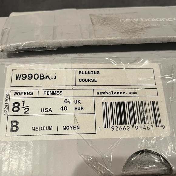 New Balance Women’s sneakers 990V Black Size 8.5 US - Picture 17 of 17